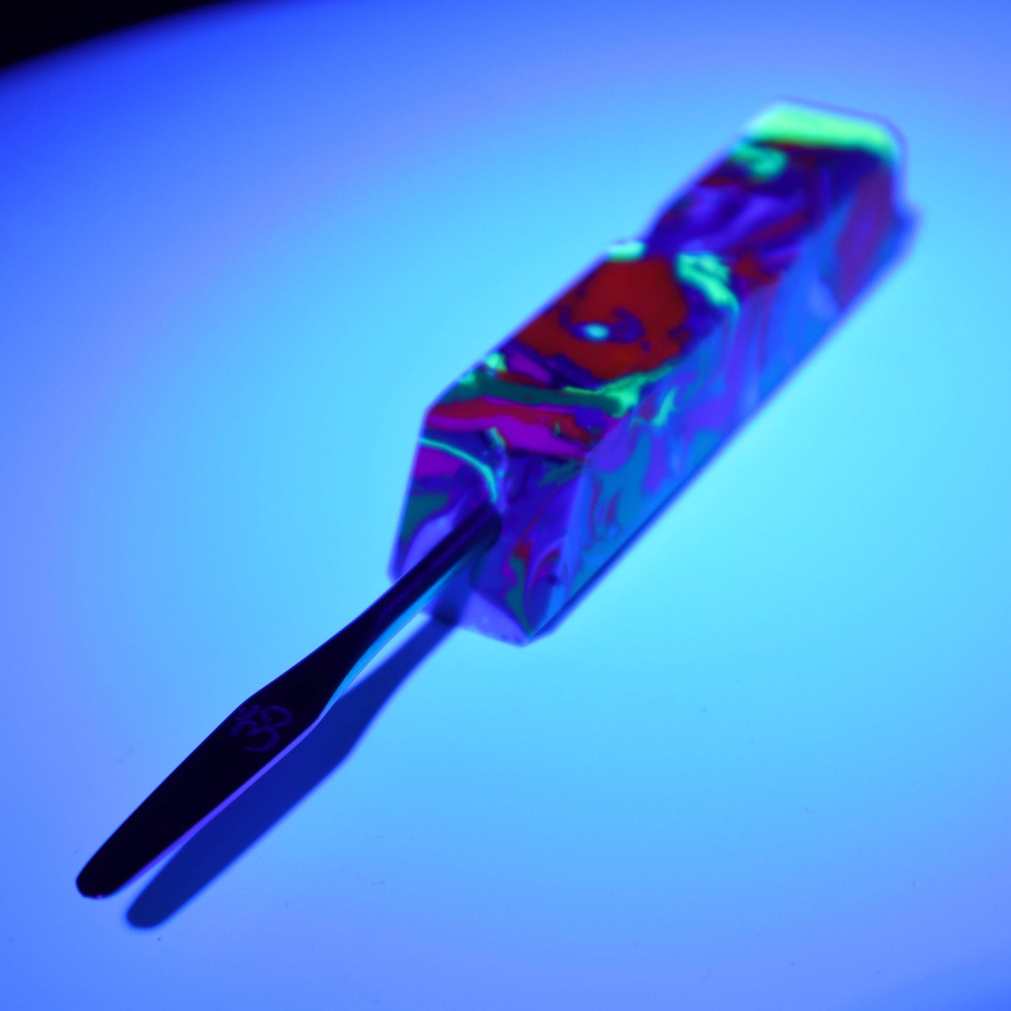 Dab Tool #17 (UV) (Om Quartz x KushKushTools)