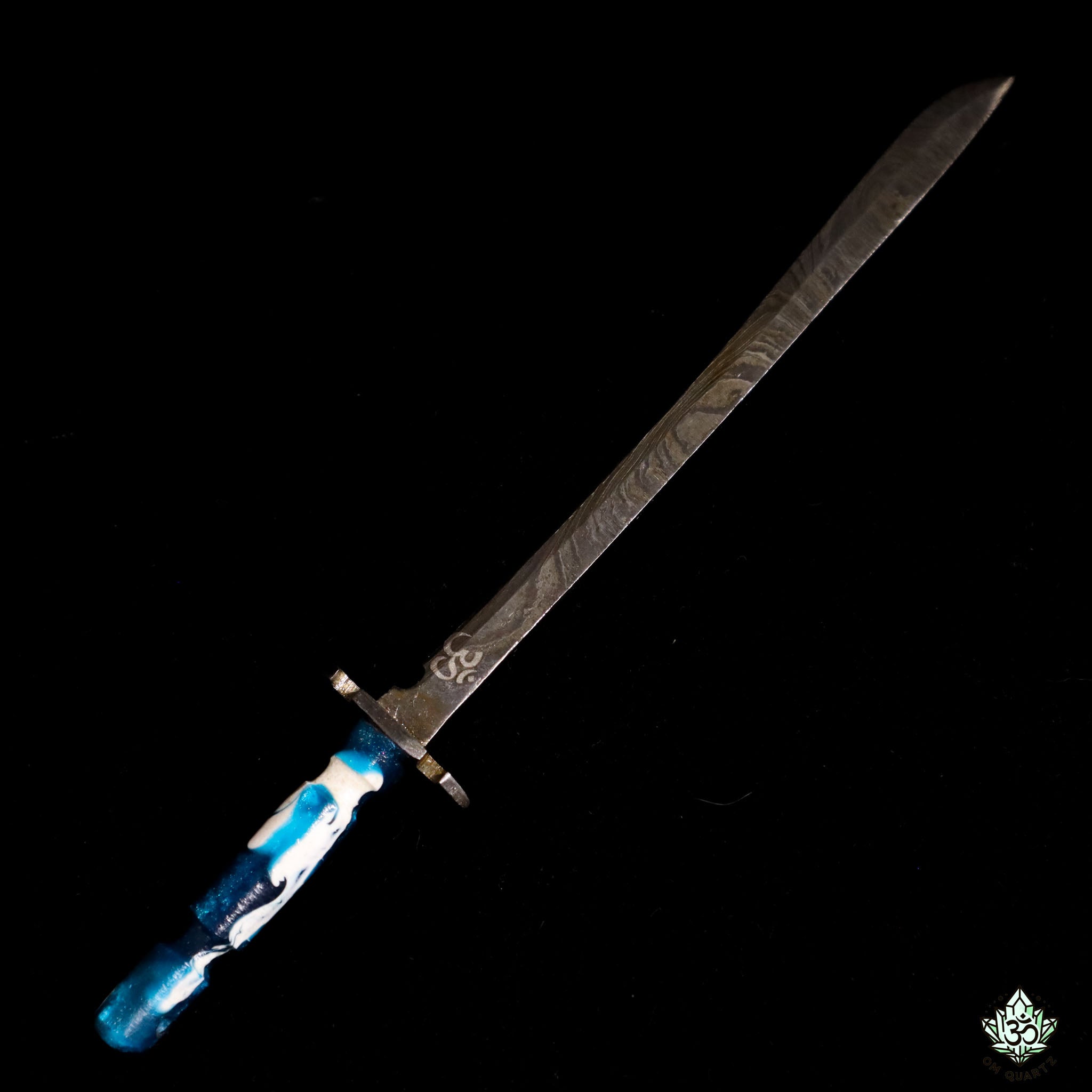 Damascus Steel Dab Tool (@AA_Knives)