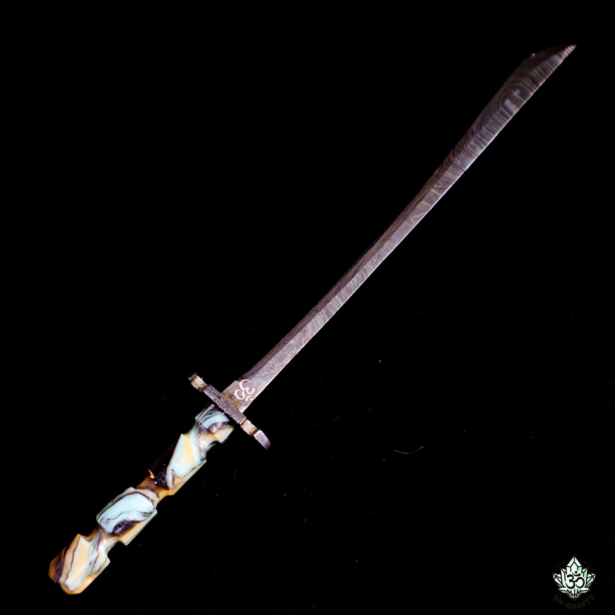 Damascus Steel Dab Tool (@AA_Knives)